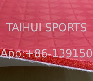 8 ans de service pour les terrains de sport