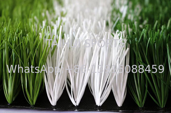 50mm hauteur de pile synthétique PE matériau décoration de jardin tapis d'herbe artificielle pour le terrain de football