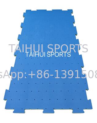 Pads antichoc en mousse PE préfabriqués de 20 mm, 30 mm, 50 mm, drainage d'eau, performance de sécurité, testés HIC CFH pour l'impact